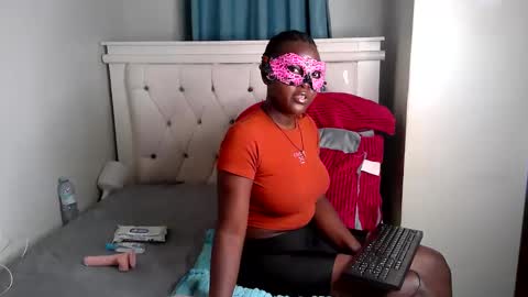 Snapshot of anakiss7 chatting on February 15, 1:46 am anakiss7 online show from February 15, 1:46 am