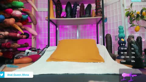       SING UP    JOIN FAN CLUB   FOLLOW     LIKE   online show from April 3, 8:51 pm