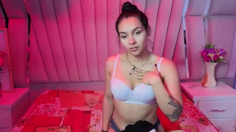 AbbyAndAntonela online show from September 15, 1:44 pm