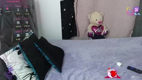 analiz_ online show from April 2, 8:01 am