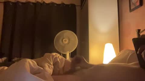 Snapshot of analking139 chatting on December 6, 1:07 am analking139 online show from December 6, 1:07 am