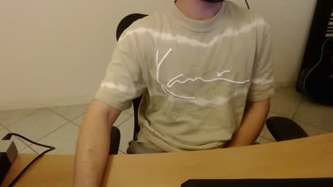 analo08 online show from February 14, 8:48 pm