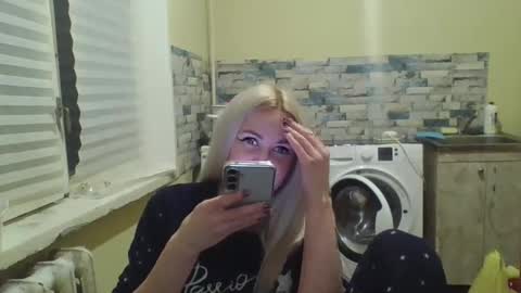 Snapshot of analqueen2024 chatting on January 8, 3:08 am analqueen2024 online show from January 8, 3:08 am