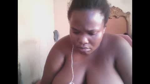 Snapshot of analslut1987 chatting on March 1, 6:03 am analslut1987 online show from March 1, 6:03 am