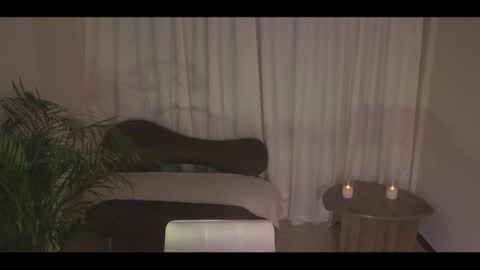 Ann online show from March 3, 6:47 pm