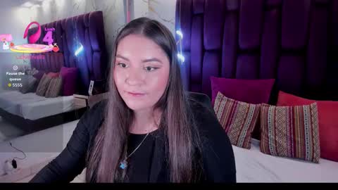 Snapshot of anamontiell1 chatting on January 13, 5:35 am Ana online show from January 13, 5:35 am