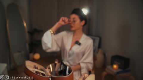 Ana online show from October 15, 9:04 pm