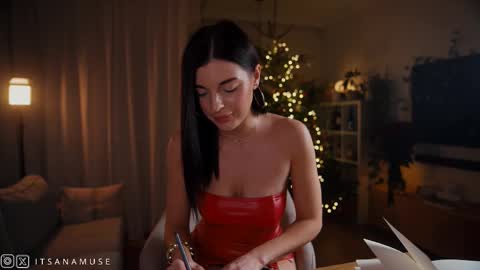 Ana online show from December 21, 9:55 pm