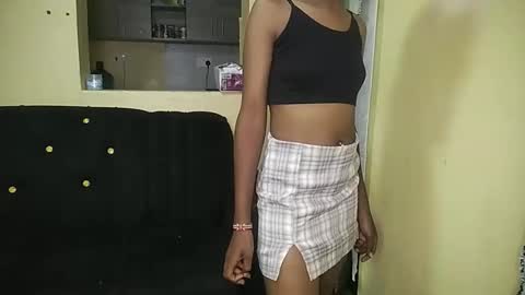 Snapshot of ananablossom chatting on February 8, 8:56 pm Ananablossom online show from February 8, 8:56 pm