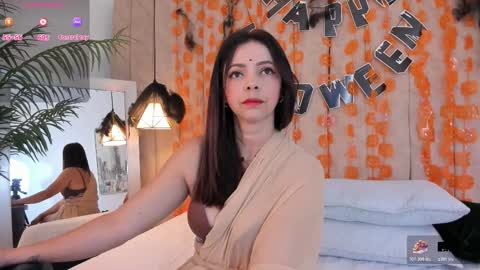 Snapshot of anantaa chatting on October 28, 11:47 am Ananta online show from October 28, 11:47 am