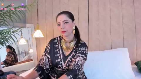 Snapshot of anantaa chatting on November 12, 11:43 am Ananta online show from November 12, 11:43 am