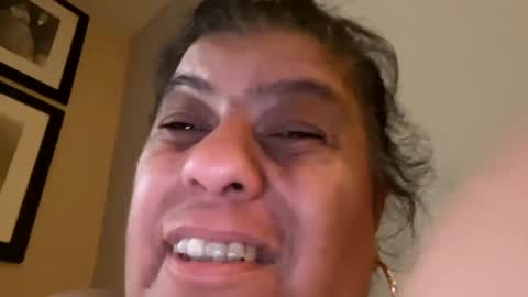 Snapshot of anap53 chatting on October 28, 5:00 am anap53 online show from October 28, 5:00 am