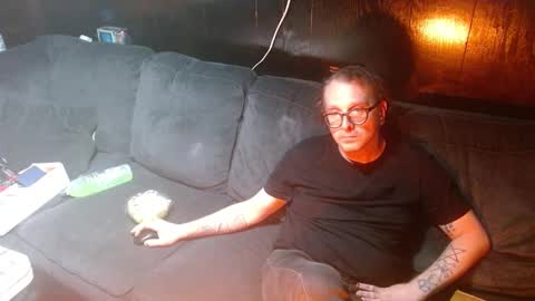 anarchistofnihil online show from February 4, 7:47 am