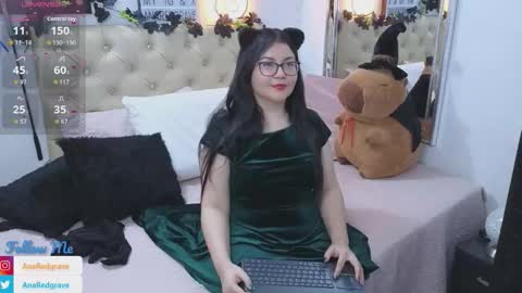 Anastasia Redgrave online show from November 23, 8:25 am