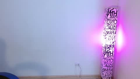 ana 3 online show from December 15, 12:48 am