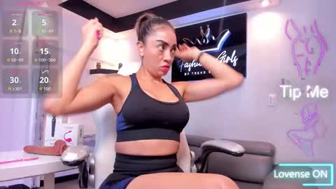 ana online show from October 12, 1:21 pm