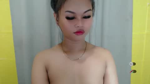 Snapshot of anaruru_ chatting on December 29, 2:00 pm ANA online show from December 29, 2:00 pm