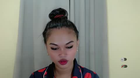 Snapshot of anaruru_ chatting on February 11, 8:10 pm ANA online show from February 11, 8:10 pm