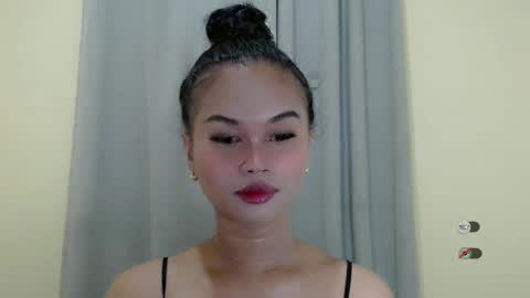 Snapshot of anaruru_ chatting on February 18, 7:54 am ANA online show from February 18, 7:54 am