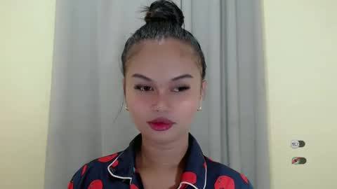 Snapshot of anaruru_ chatting on February 18, 8:36 pm ANA online show from February 18, 8:36 pm