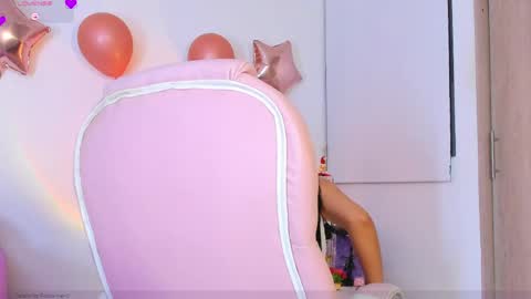 Anastacia online show from April 21, 10:32 am