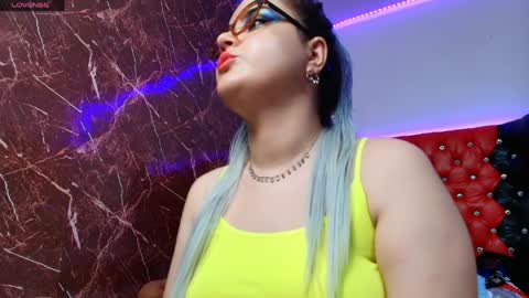 Ana   online show from April 8, 1:11 pm