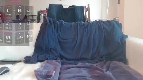 Snapshot of anax69 chatting on November 15, 1:51 pm mario online show from November 15, 1:51 pm