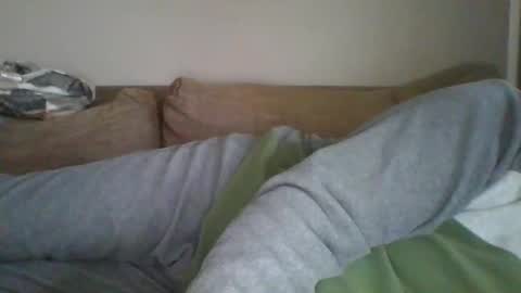 Snapshot of andellus chatting on March 1, 8:34 am andellus online show from March 1, 8:34 am