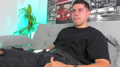 Snapshot of ander_perez chatting on February 3, 4:52 pm ANDER online show from February 3, 4:52 pm