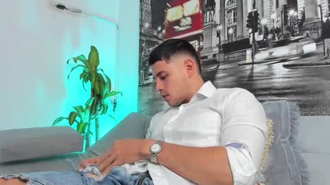 Snapshot of ander_perez chatting on February 7, 2:58 pm ANDER online show from February 7, 2:58 pm