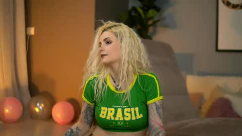 Rosse online show from April 21, 9:48 am