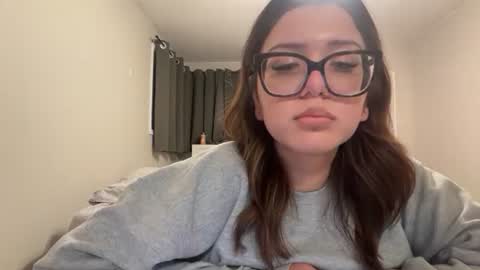 Snapshot of anditspinkxo chatting on June 18, 6:13 am anditspinkxo online show from June 18, 6:13 am