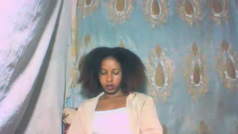 Snapshot of andre415913 chatting on March 28, 2:11 am andre415913 online show from March 28, 2:11 am