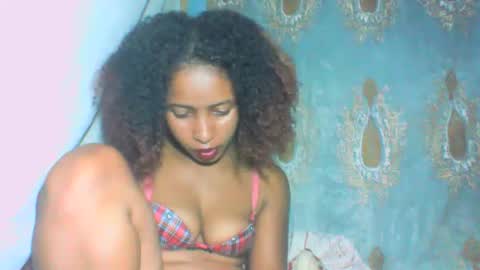 Snapshot of andre415913 chatting on March 29, 2:39 pm andre415913 online show from March 29, 2:39 pm