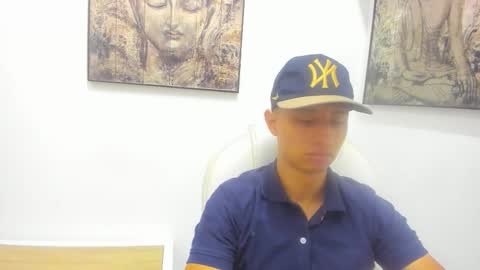 Andre Blow online show from September 16, 11:33 am