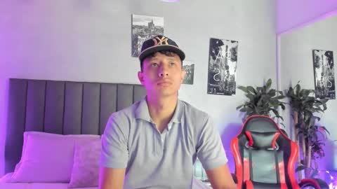 Andre Blow online show from September 28, 12:54 pm