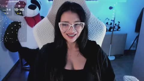 andrea_bonnie online show from January 7, 12:13 am