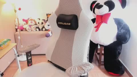 andrea_bonnie online show from April 13, 12:54 pm