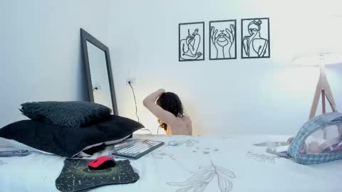 Snapshot of andrea_cherryy_ chatting on February 12, 2:56 pm Andrea Cherry online show from February 12, 2:56 pm