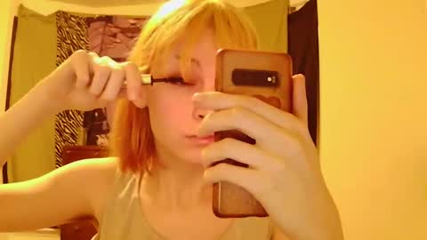 andrea online show from November 21, 6:01 am