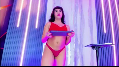 Snapshot of andrea_giraldo_ chatting on May 28, 9:12 pm Andrea online show from May 28, 9:12 pm