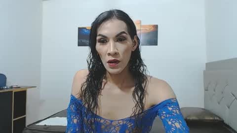 andrea_hornny69 online show from October 1, 10:38 pm