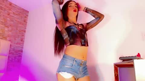 ANDREINA online show from April 14, 4:40 am