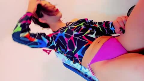 Snapshot of andrea_sexdollx chatting on July 1, 1:18 am ANDREINA online show from July 1, 1:18 am