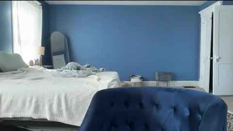 Snapshot of andreaelizabethxo chatting on October 24, 2:24 pm Andrea Elizabeth online show from October 24, 2:24 pm