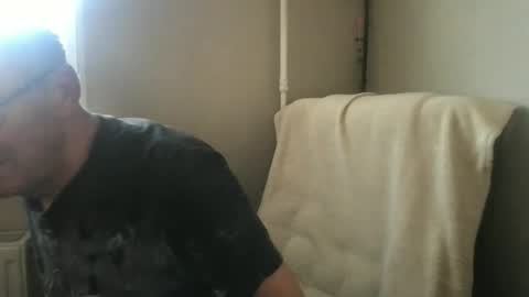 Snapshot of andreass60 chatting on November 1, 12:18 pm andreass60 online show from November 1, 12:18 pm