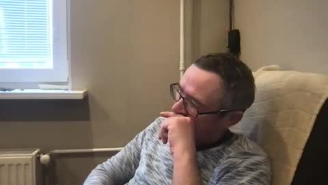 Snapshot of andreass60 chatting on December 5, 9:18 am andreass60 online show from December 5, 9:18 am