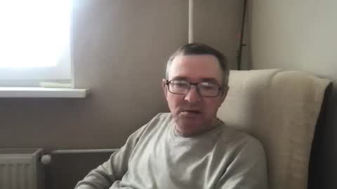 Snapshot of andreass60 chatting on February 3, 8:08 am andreass60 online show from February 3, 8:08 am