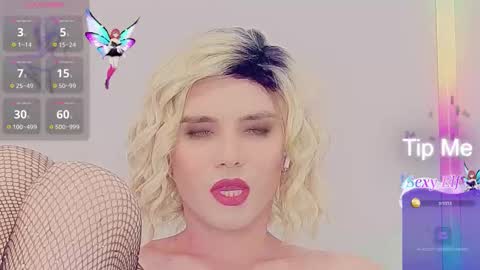 Snapshot of andreboy555 chatting on March 2, 6:58 am andreboy555 online show from March 2, 6:58 am