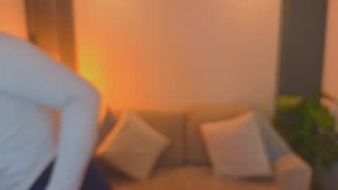 Andre Castaneda online show from April 16, 11:55 am